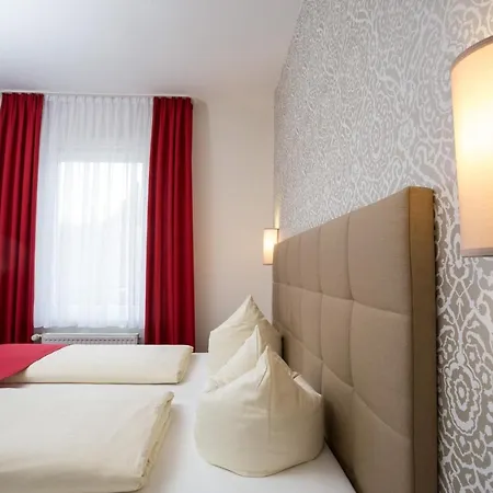 ホテル Suedlohner Hof - Ristorante Da Fabio 3*